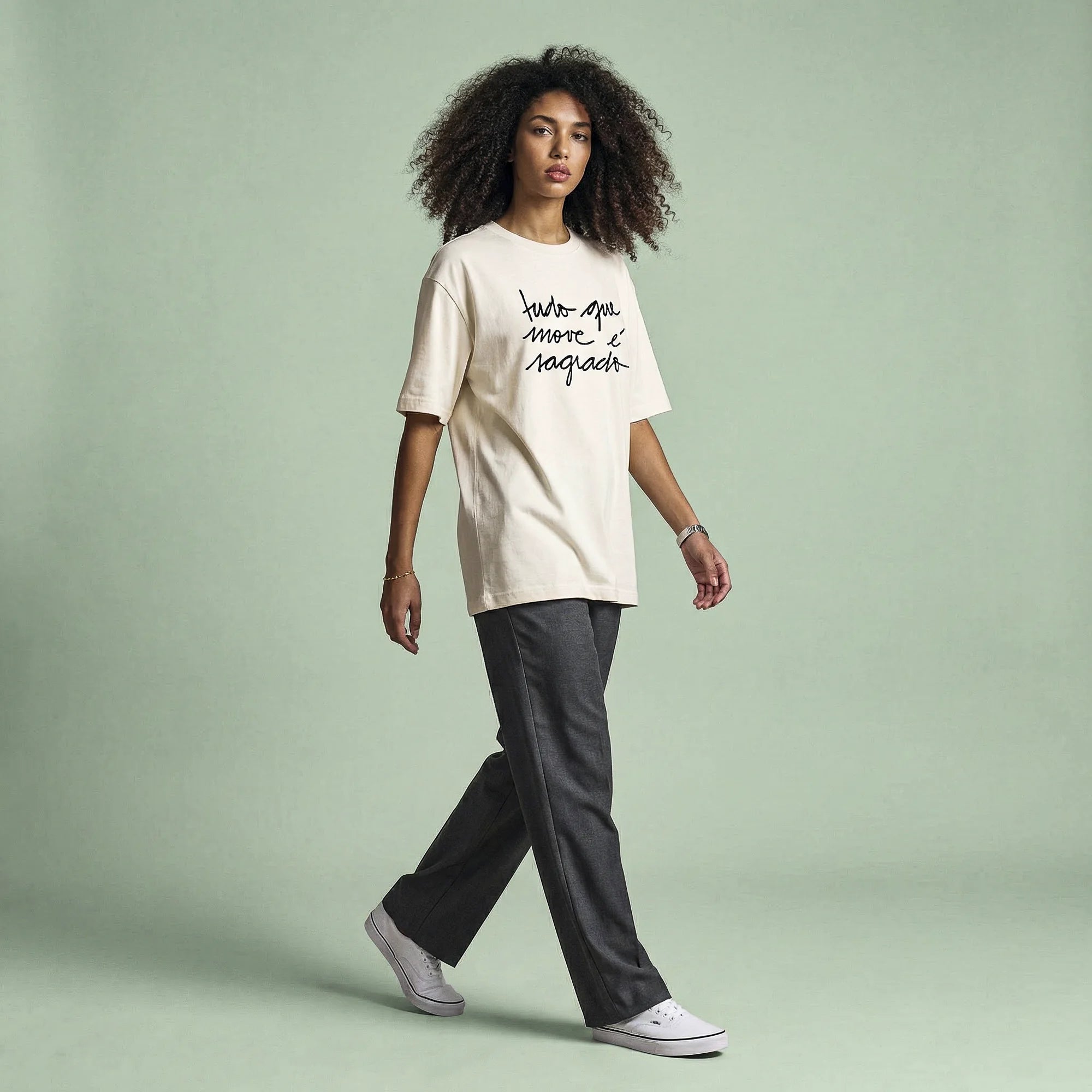 Camiseta Oversized tudomove Feminina Off-White