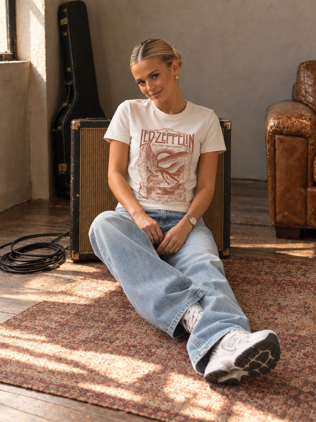 Camiseta Básica Led Zeppelin Feminina Off-White