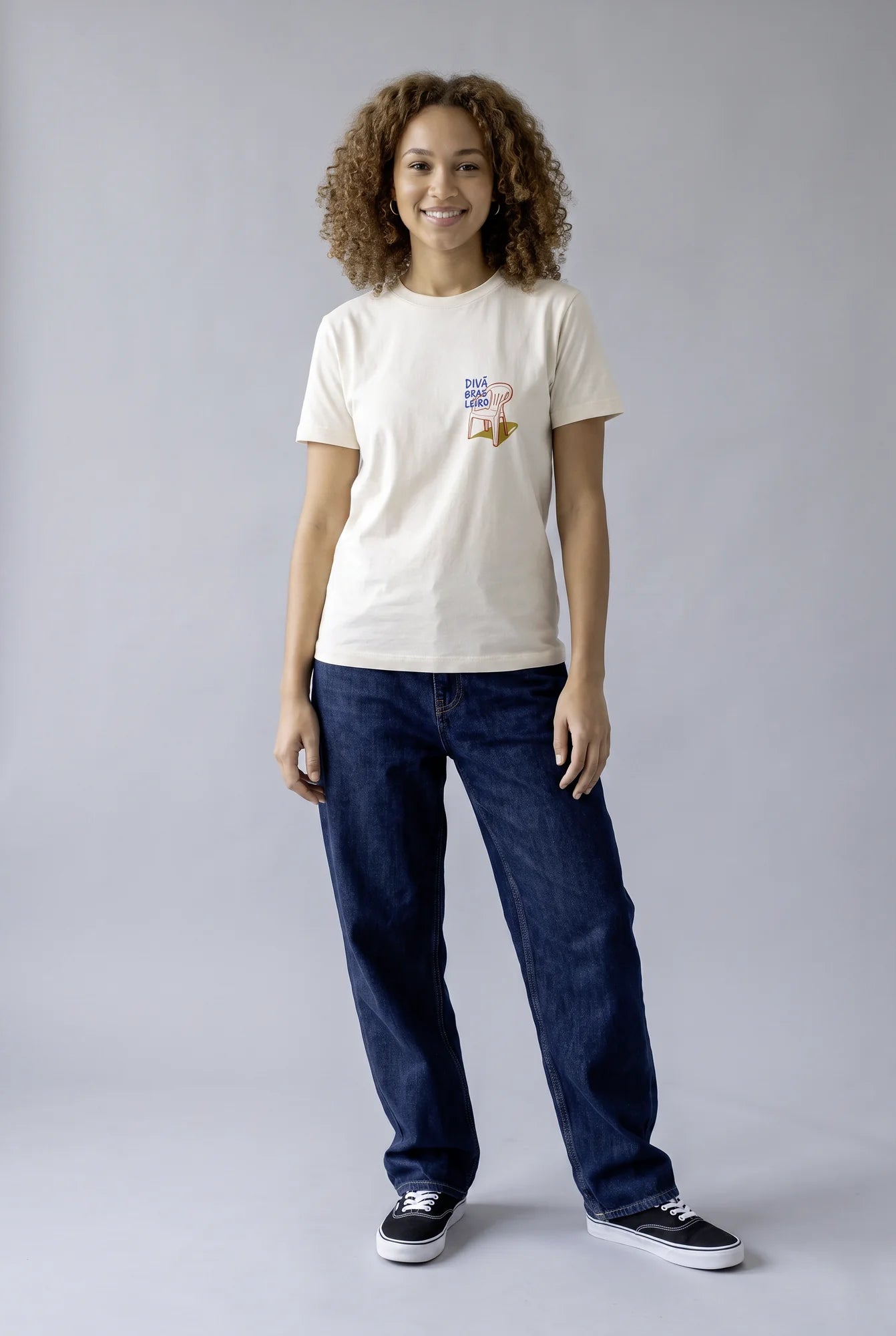 Camiseta Básica Divã Brasileiro - Feminina