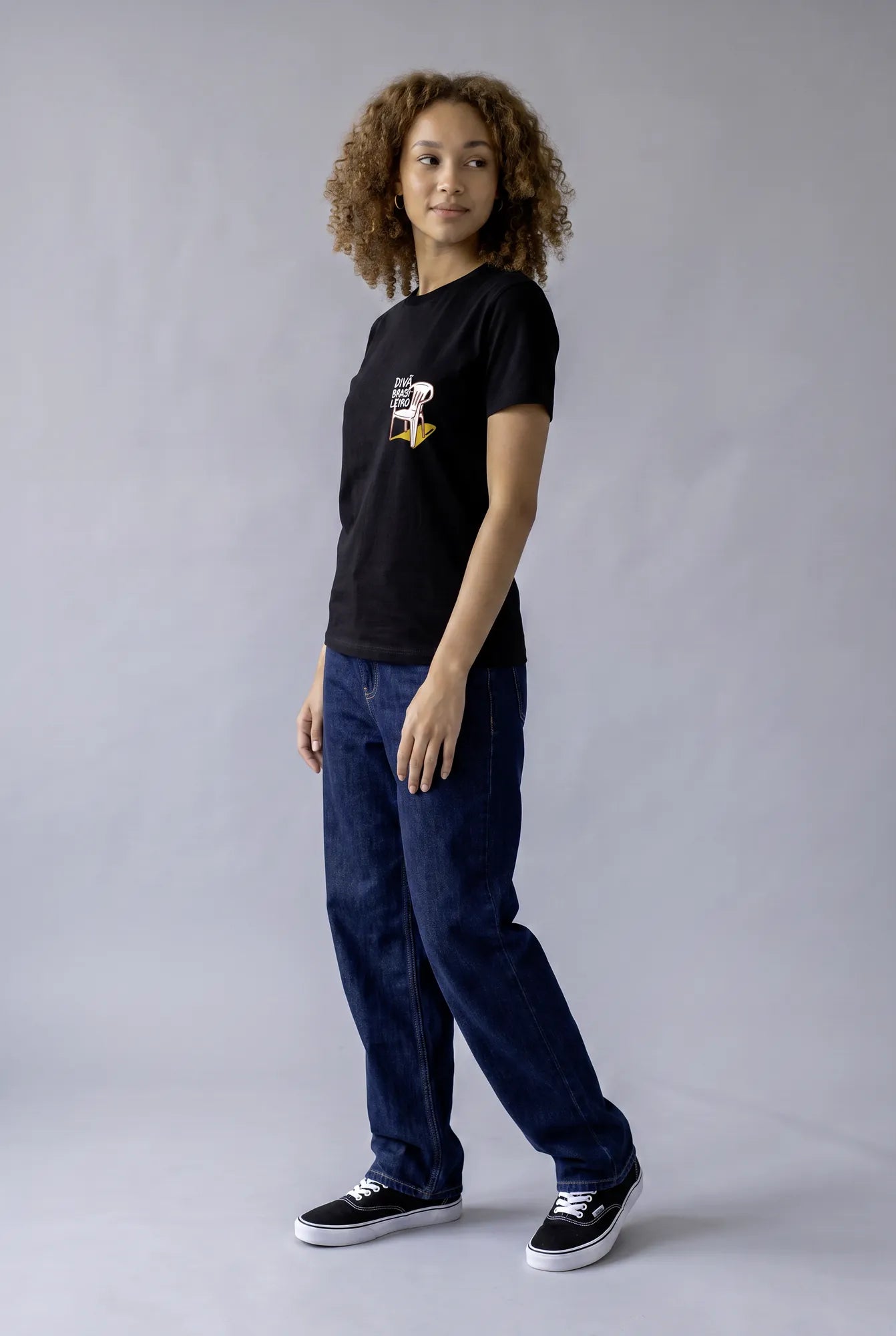 Camiseta Básica Divã Brasileiro Feminina Preto