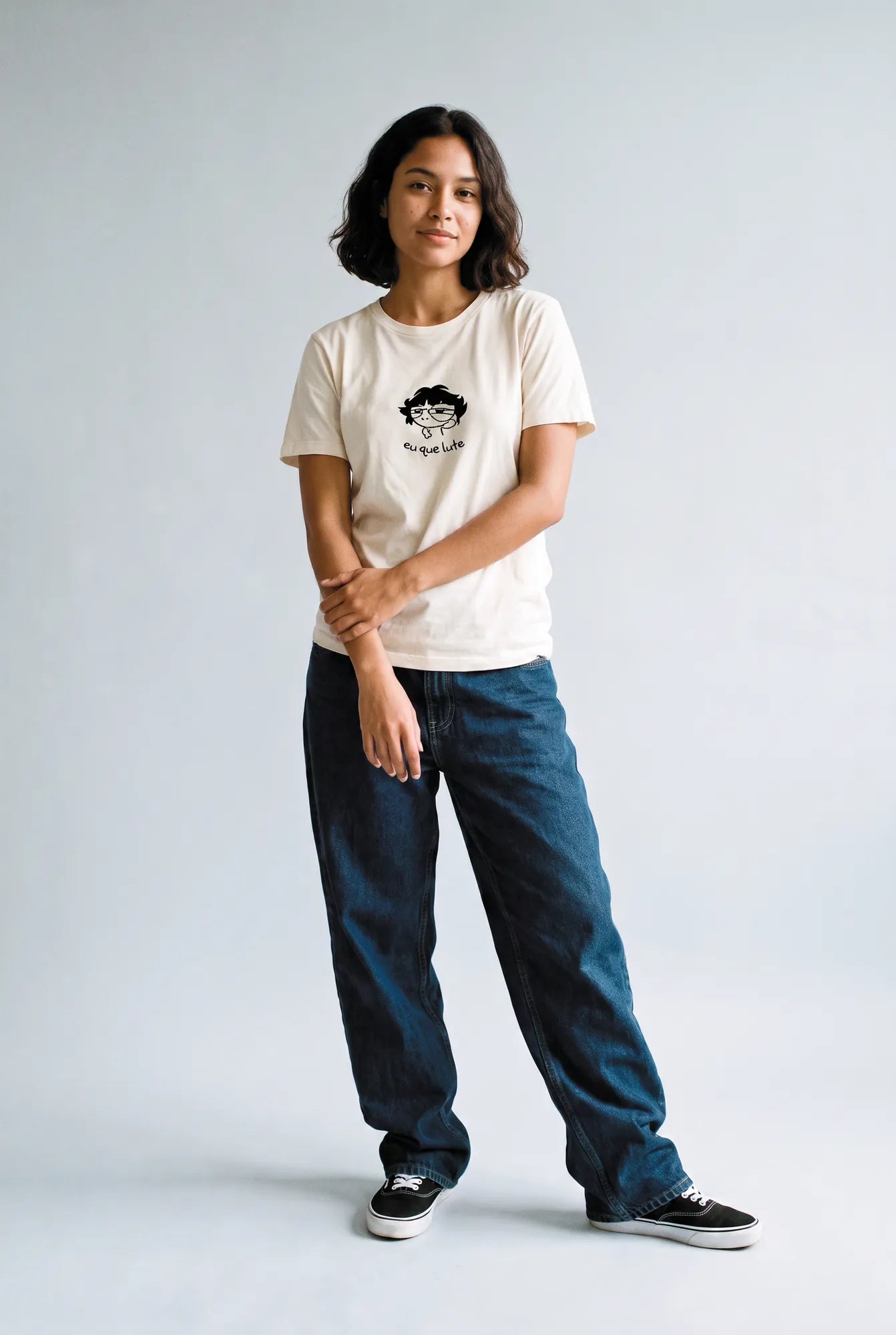 Camiseta Básica Eu Que Lute Feminina Off-White