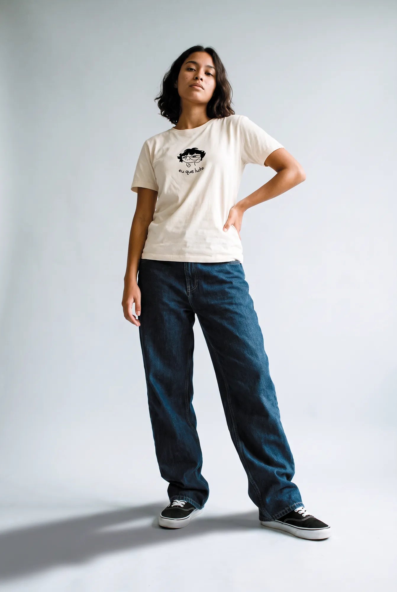 Camiseta Básica Eu Que Lute Feminina Off-White