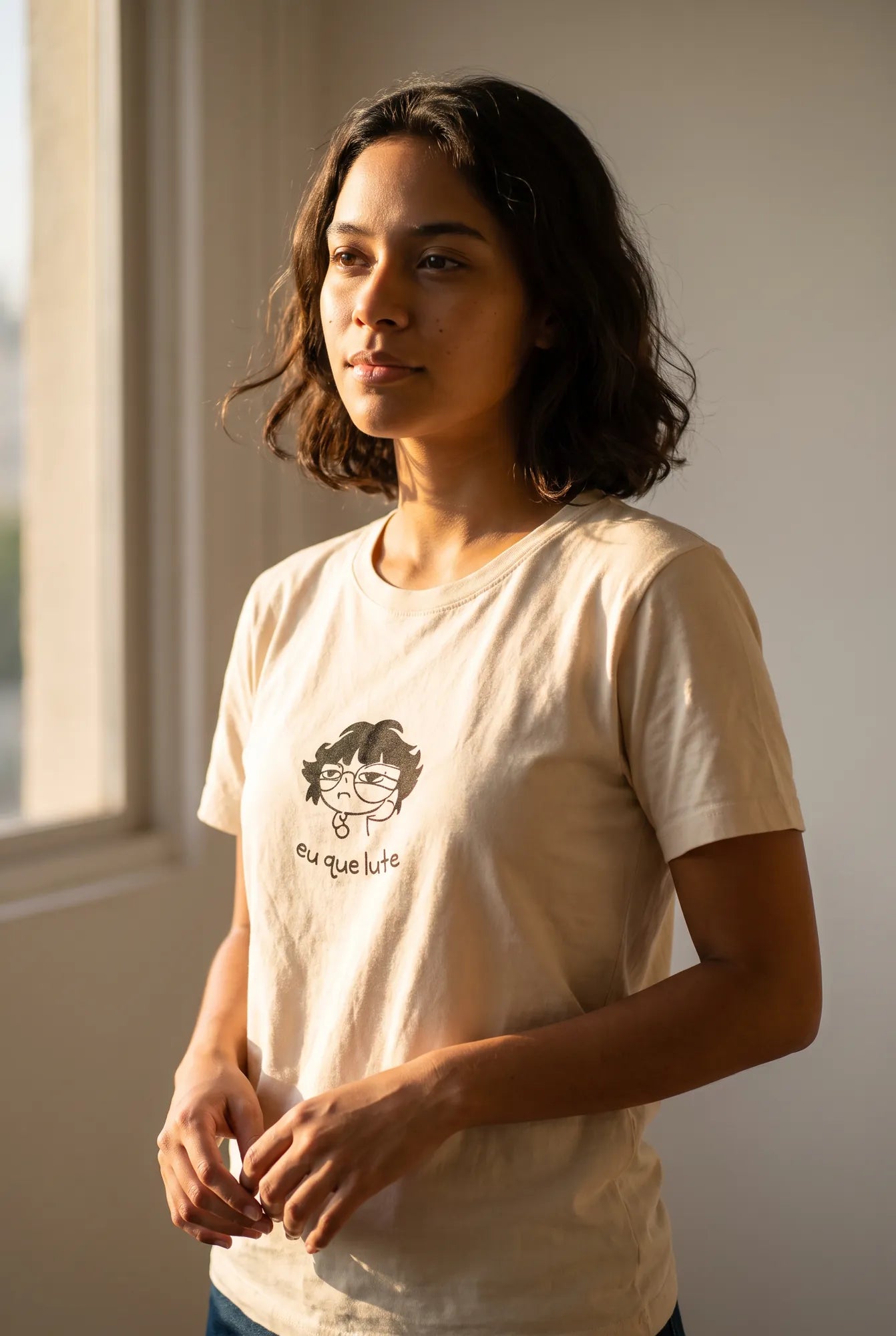 Camiseta Básica Eu Que Lute Feminina Off-White