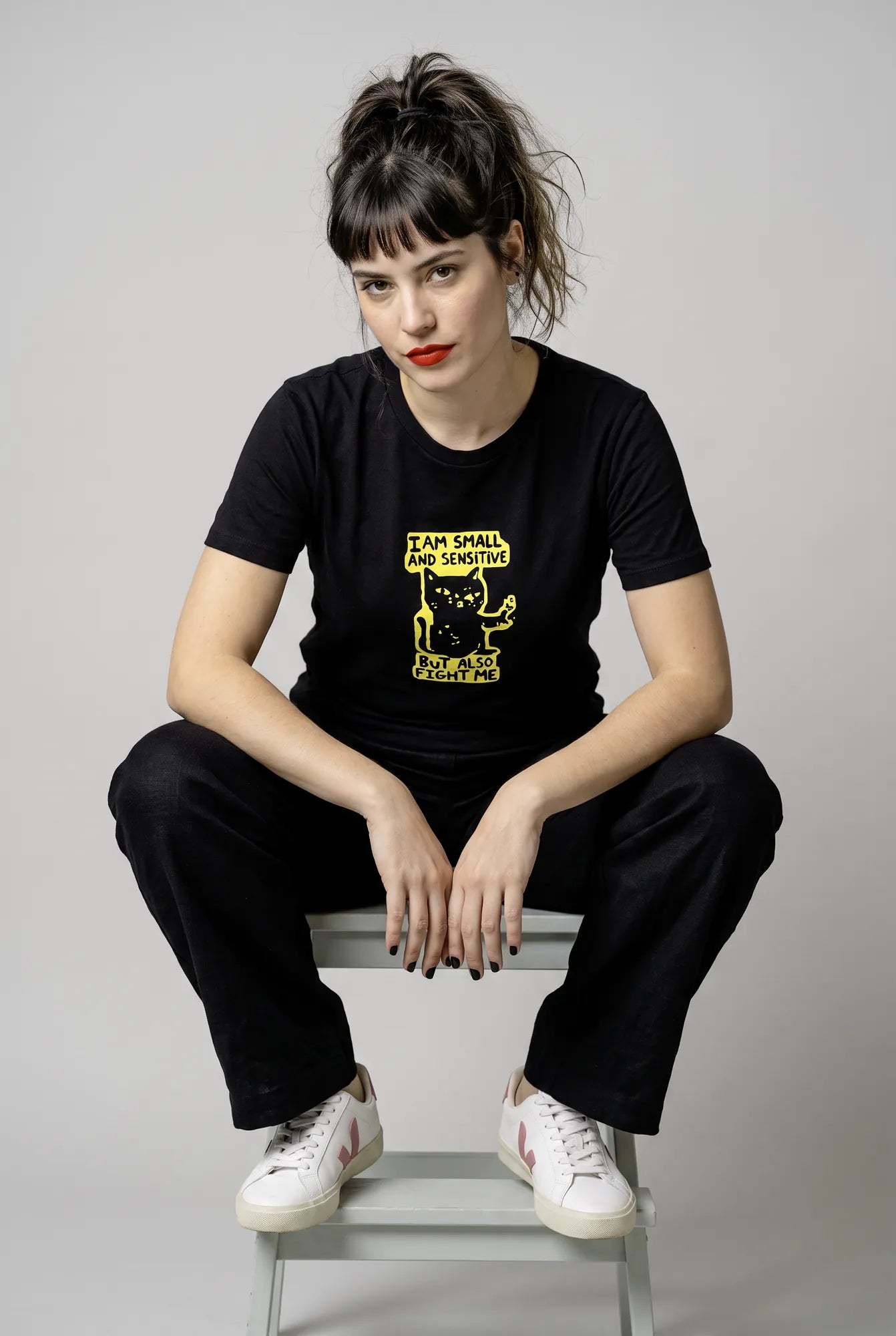 Camiseta Básica I Am Small and Sensitive Feminina Preto