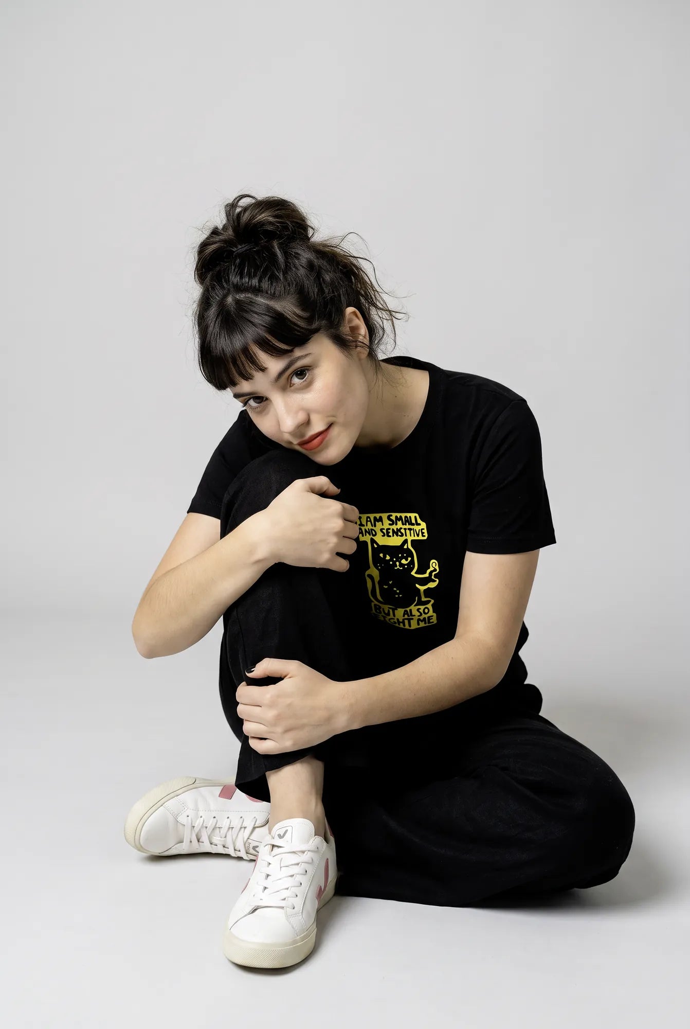 Camiseta Básica I Am Small and Sensitive Feminina Preto