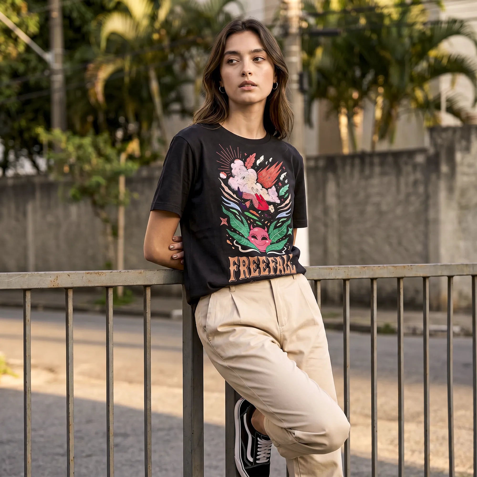 Camiseta Básica It's Called Freefall — Rainbow Kitten Surprise Feminina Preto