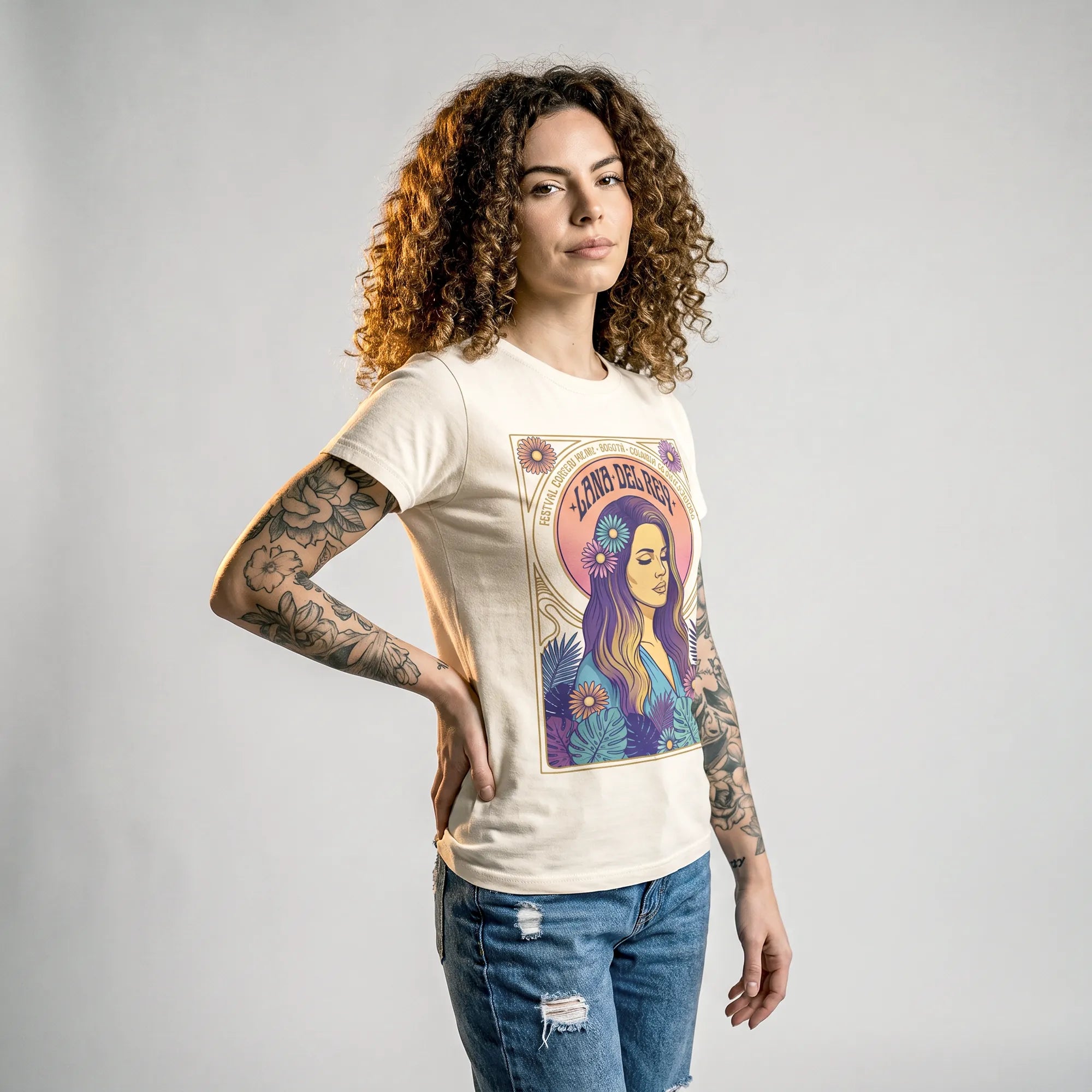 Camiseta Básica Lana Del Rey Feminina Off-White