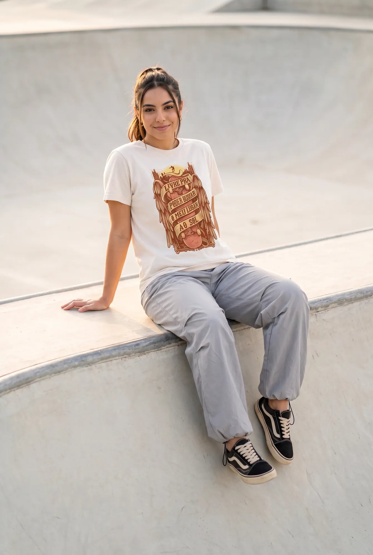Camiseta Básica Lugar ao Sol Feminina Off-White