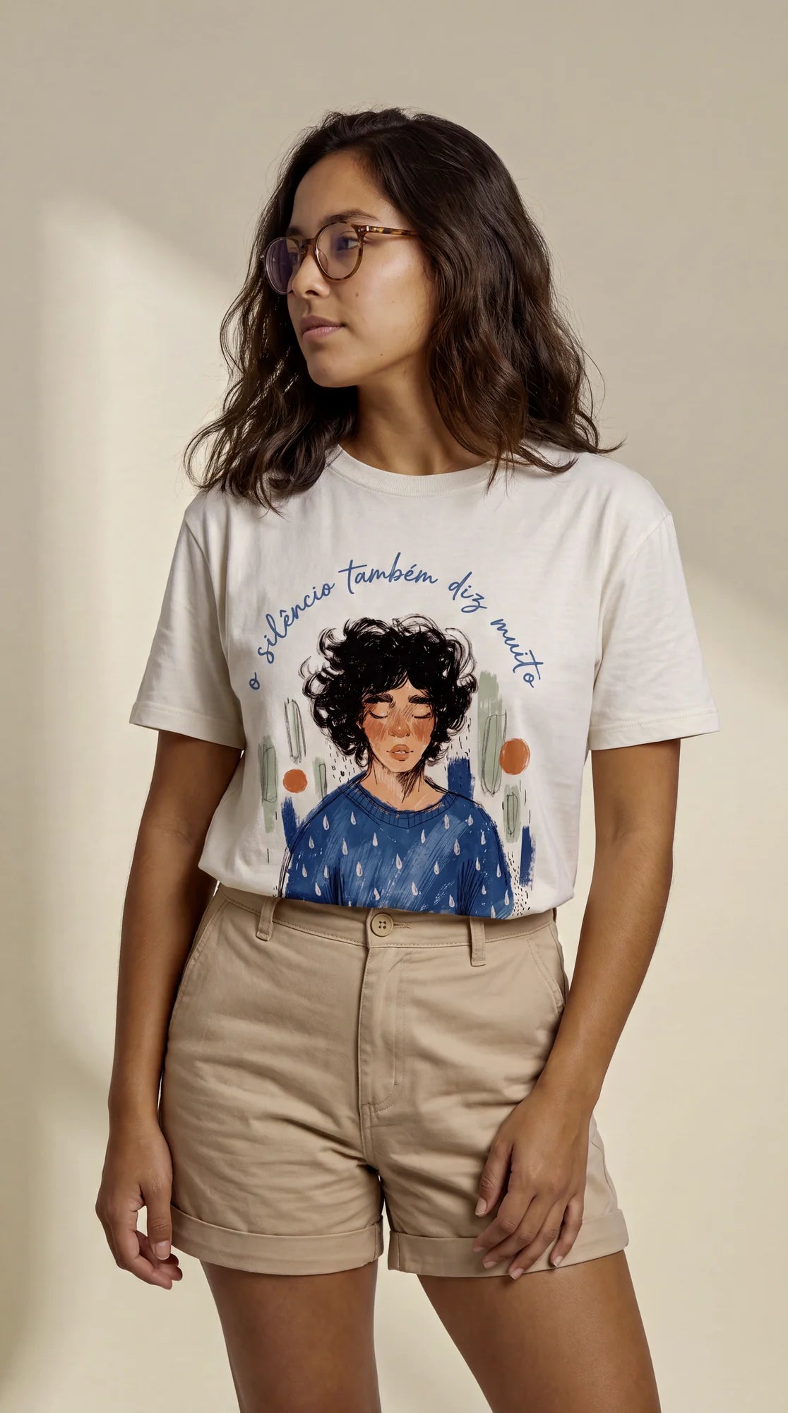 Camiseta Básica O Silêncio Também Diz Muito - Feminina