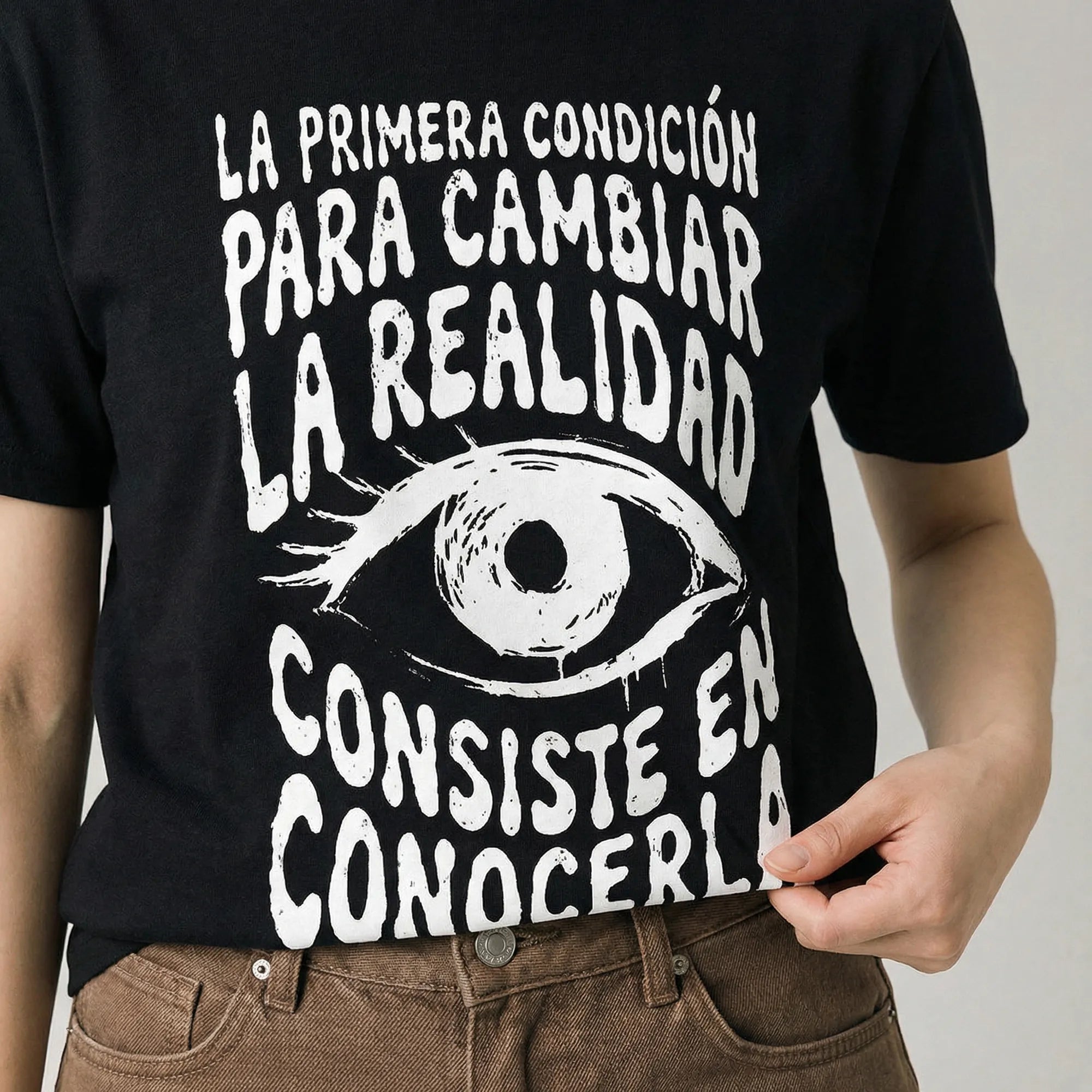 Camiseta Básica Para Cambiar la Realidad Feminina Preto
