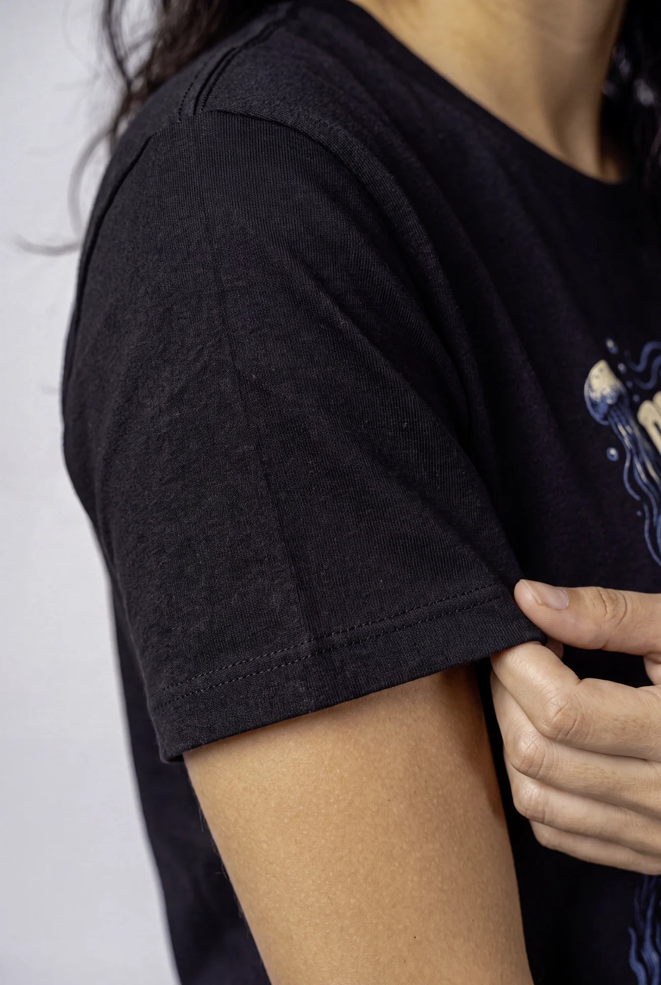 Camiseta Básica Procurando Ânimo - Feminina