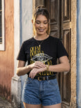 Camiseta Básica Quem Domina a Percepção, Controla o Resultado Feminina Preto