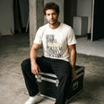 Camiseta Básica Quem Domina a Percepção, Controla o Resultado Masculina Off-White