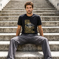 Camiseta Básica Quem Domina a Percepção, Controla o Resultado Masculina Preto