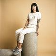 Camiseta Básica Raise Hell Sleep Well Feminina Off-White