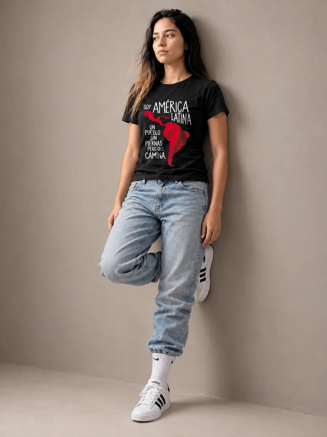 Camiseta Básica Soy América Latina Feminina Preto