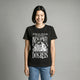 Camiseta Básica Vivemos no Capitalismo Feminina Preto