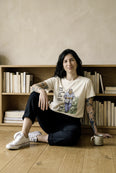 Camiseta Básica Vivir y Luchar por Vivir Feminina Off-White