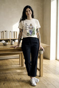 Camiseta Básica Vivir y Luchar por Vivir Feminina Off-White