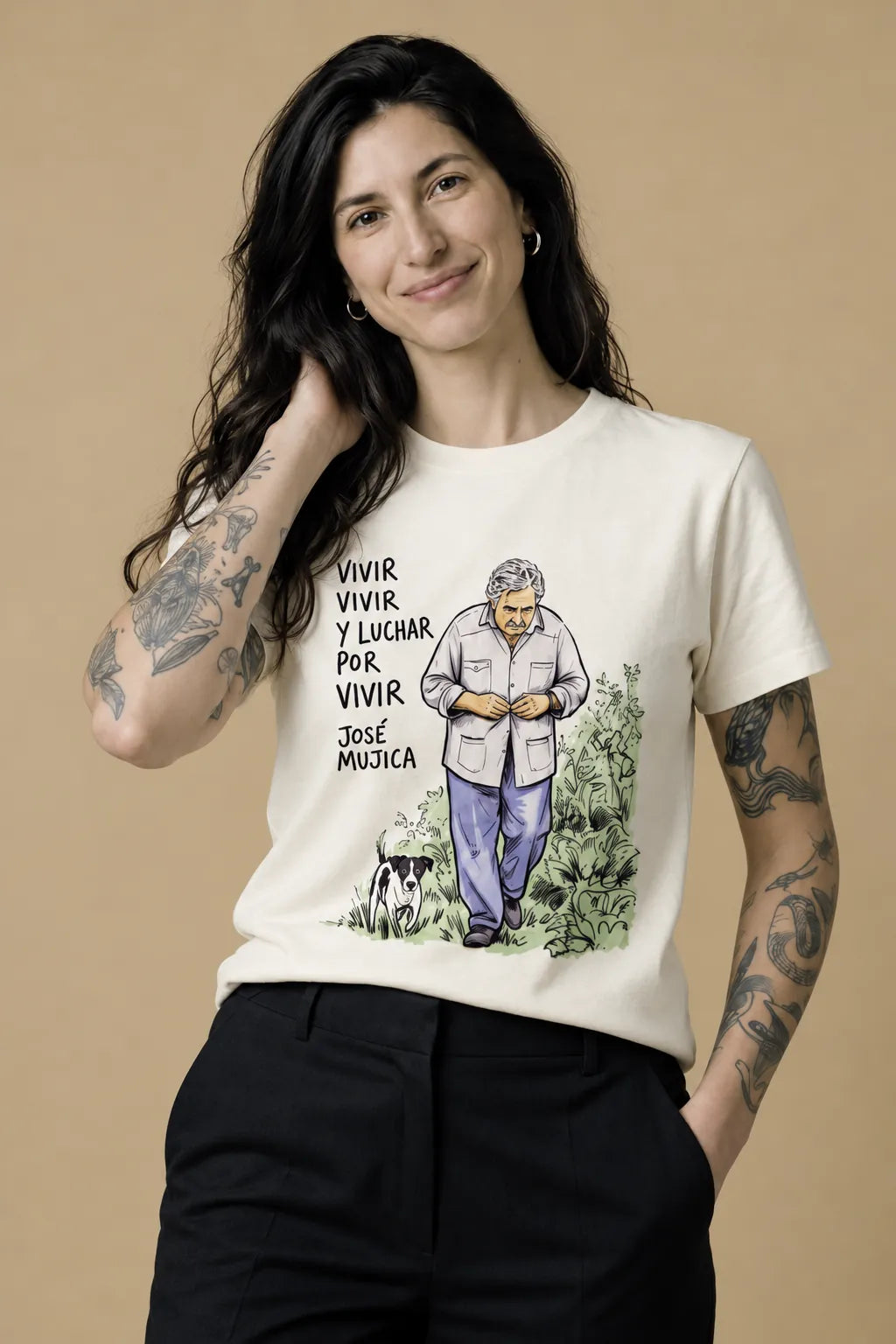 Camiseta Básica Vivir y Luchar por Vivir Feminina Off-White