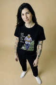 Camiseta Básica Vivir y Luchar por Vivir Feminina Preto