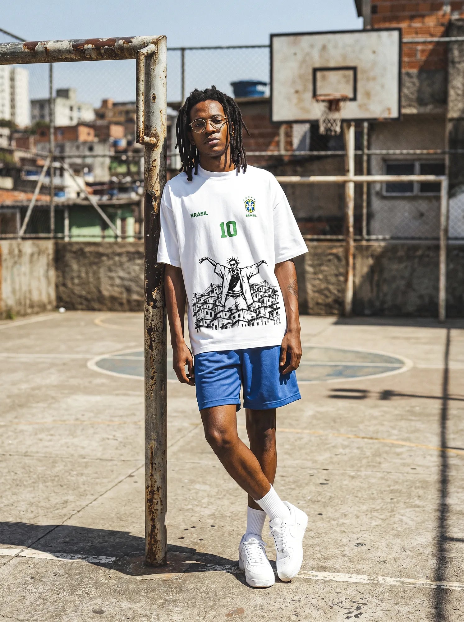 Camiseta Oversized 10 da Favela Sabotage Masculina Off-White