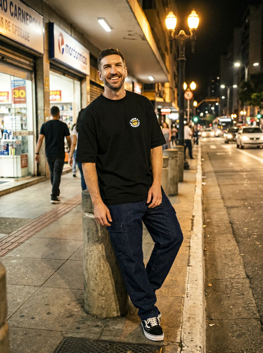 Camiseta Oversized Amor e Progresso Masculina Preto
