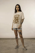 Camiseta Oversized Celestial Transmission · London 1975 Feminina Off-White