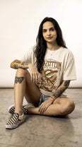 Camiseta Oversized Celestial Transmission London 1975 Feminina