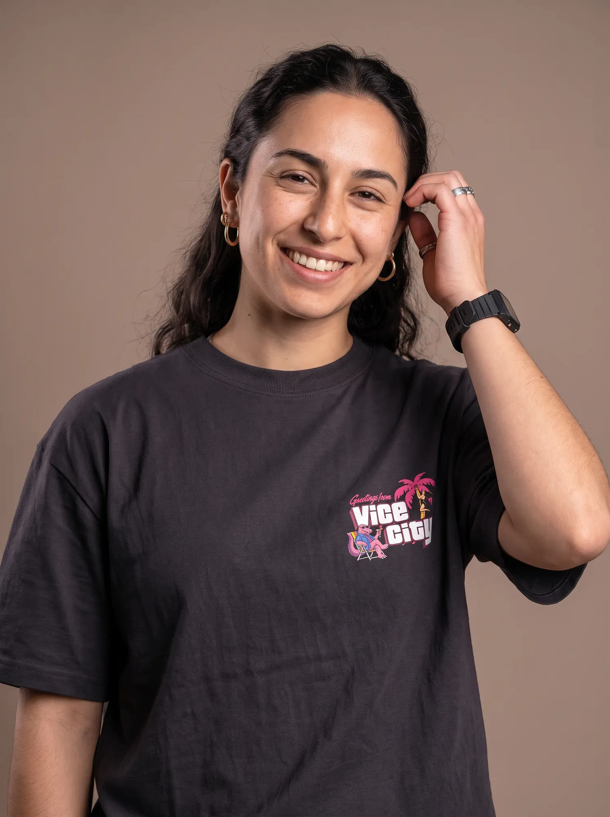 Camiseta Oversized Greetings from Vice City Leonida Feminina Preto