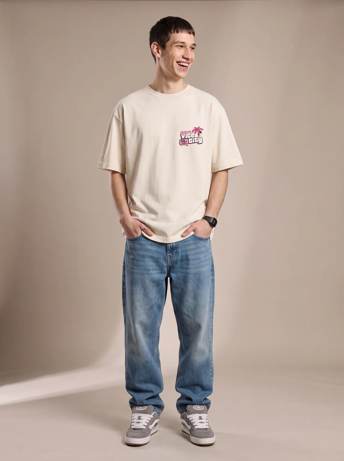 Camiseta Oversized Greetings from Vice City Leonida Masculina Off-White