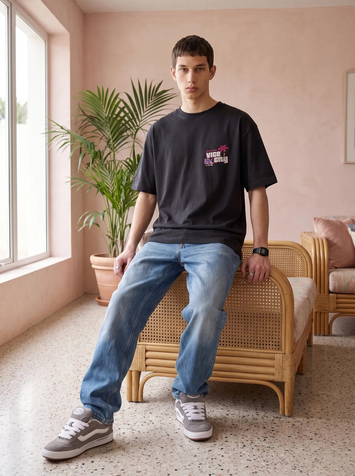 Camiseta Oversized Greetings from Vice City Leonida Masculina Preto