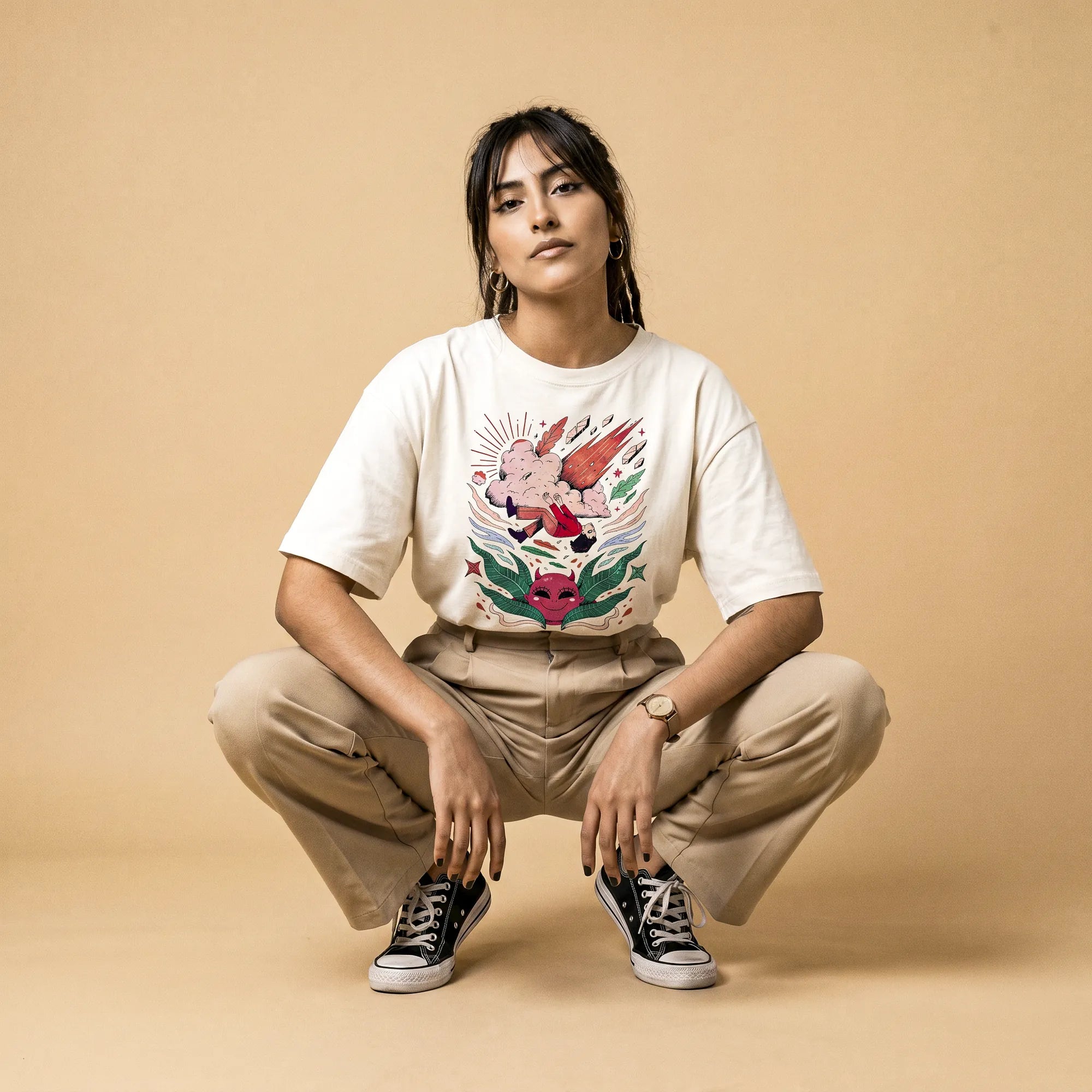 Camiseta Oversized It's Called Freefall — Rainbow Kitten Surprise Feminina Off-White