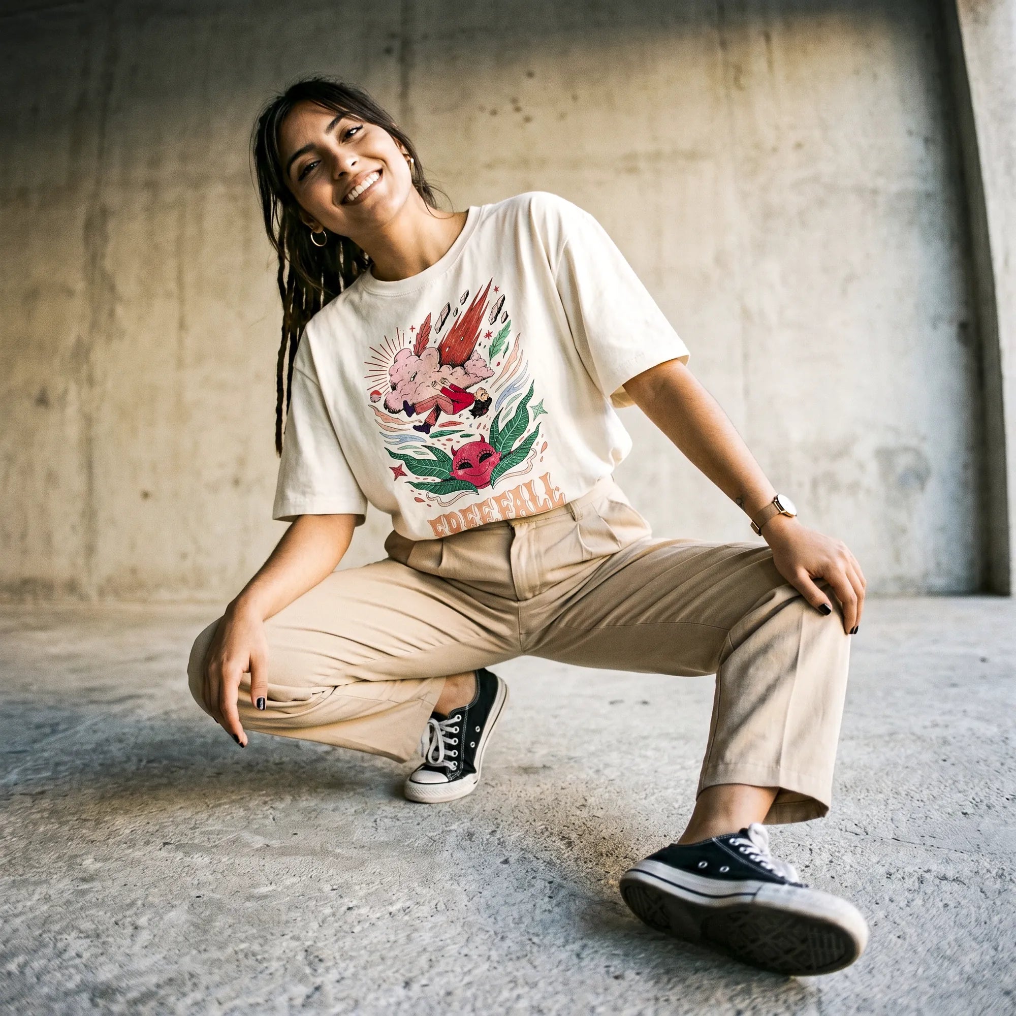 Camiseta Oversized It's Called Freefall — Rainbow Kitten Surprise Feminina Off-White