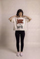 Camiseta Oversized Loucos Abrem Caminhos Feminina Off-White