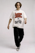 Camiseta Oversized Loucos Abrem Caminhos Masculina Off-White