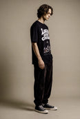 Camiseta Oversized Loucos Abrem Caminhos Masculina Preto