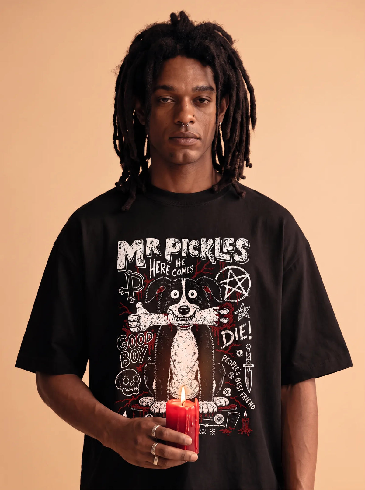 Camiseta Oversized Mr. Pickles Masculina Preto