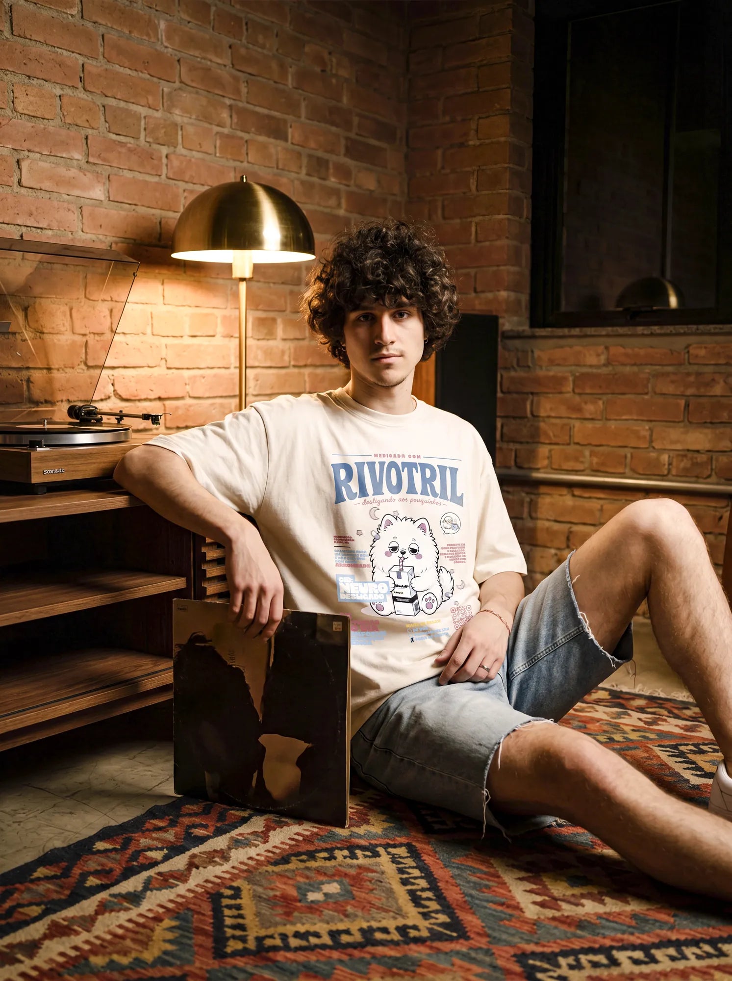 Camiseta Oversized Neurodesligado Masculina Off-White