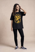 Camiseta Oversized No Fue Magia, Fue Terapia Feminina Preto