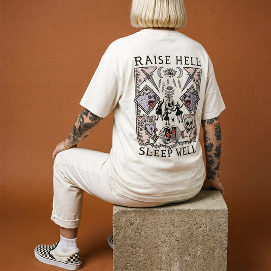 Camiseta Oversized Raise Hell Sleep Well Feminina Off-White