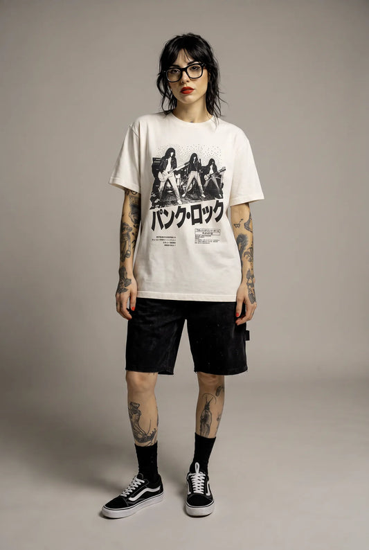 Camiseta Oversized Ramones Feminina Off-White