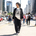 Camiseta Oversized Stay Positive Feminina Off-White