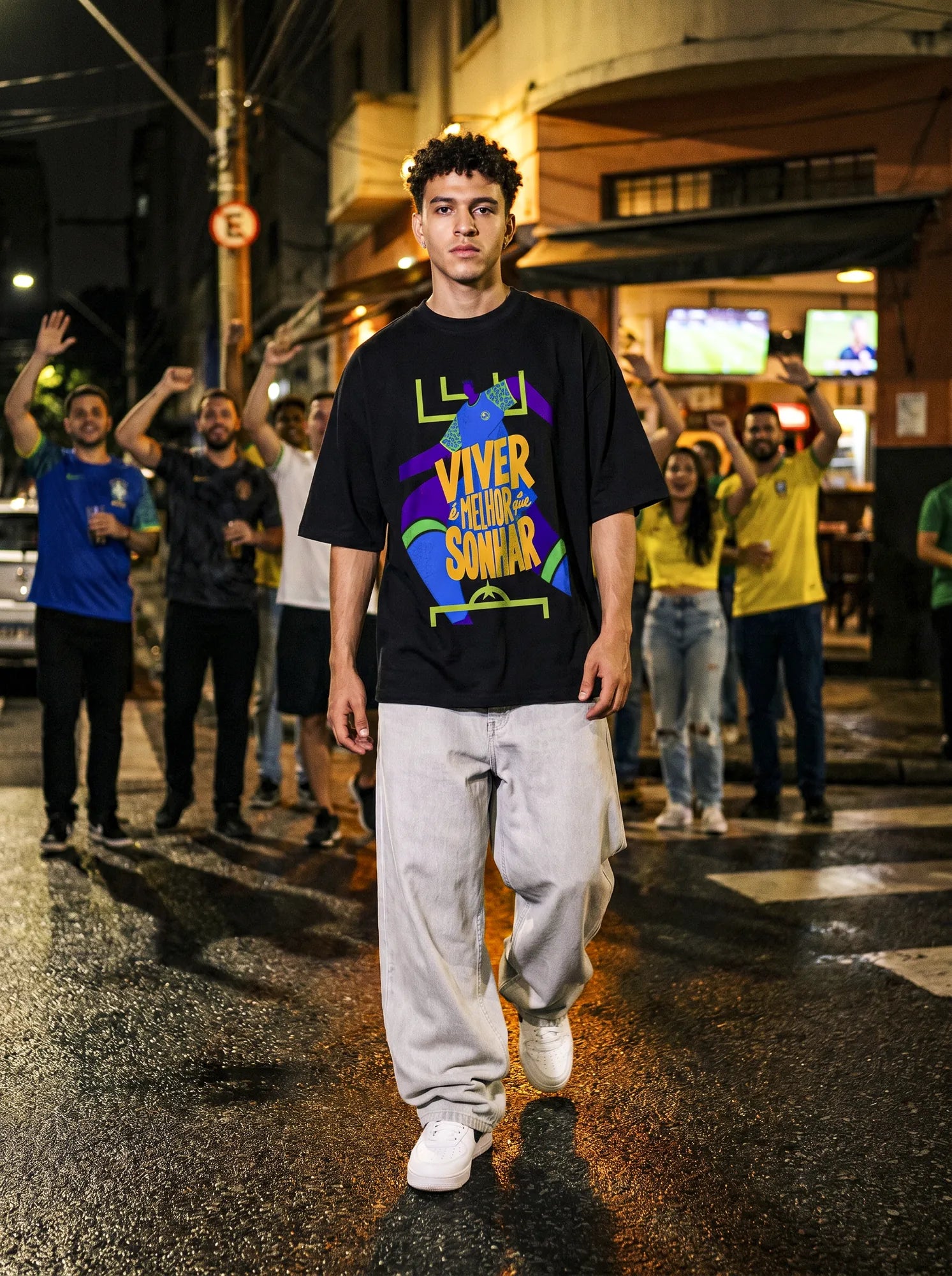 Camiseta Oversized Viver é melhor que sonhar Masculina Preto