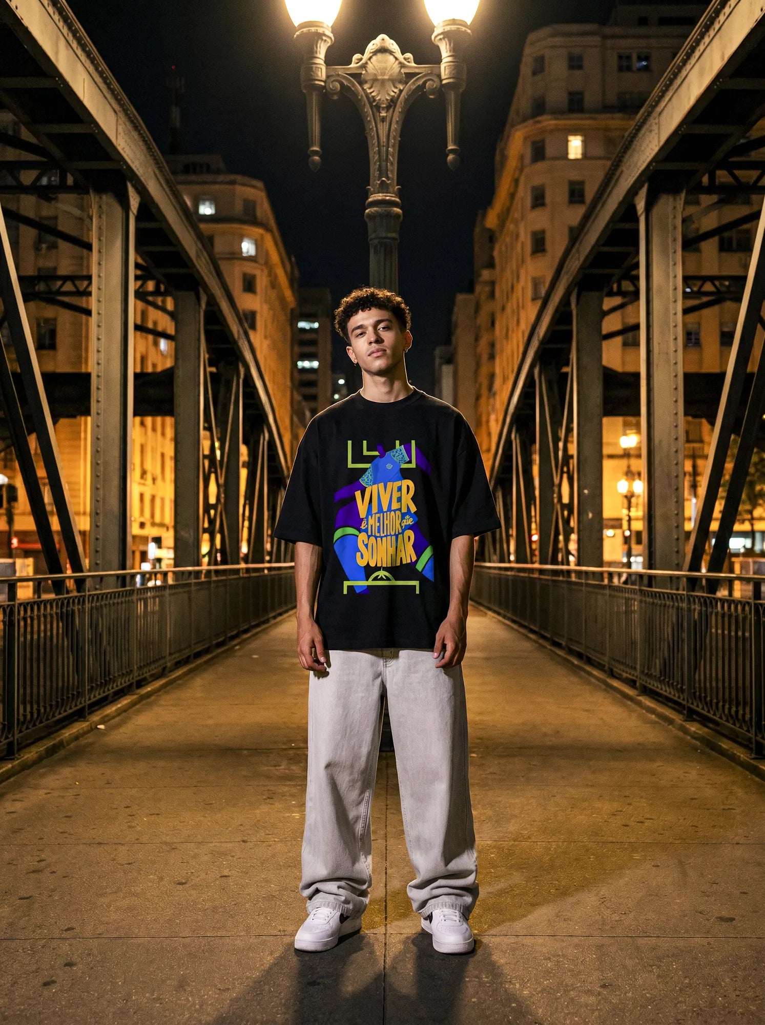 Camiseta Oversized Viver é melhor que sonhar Masculina Preto