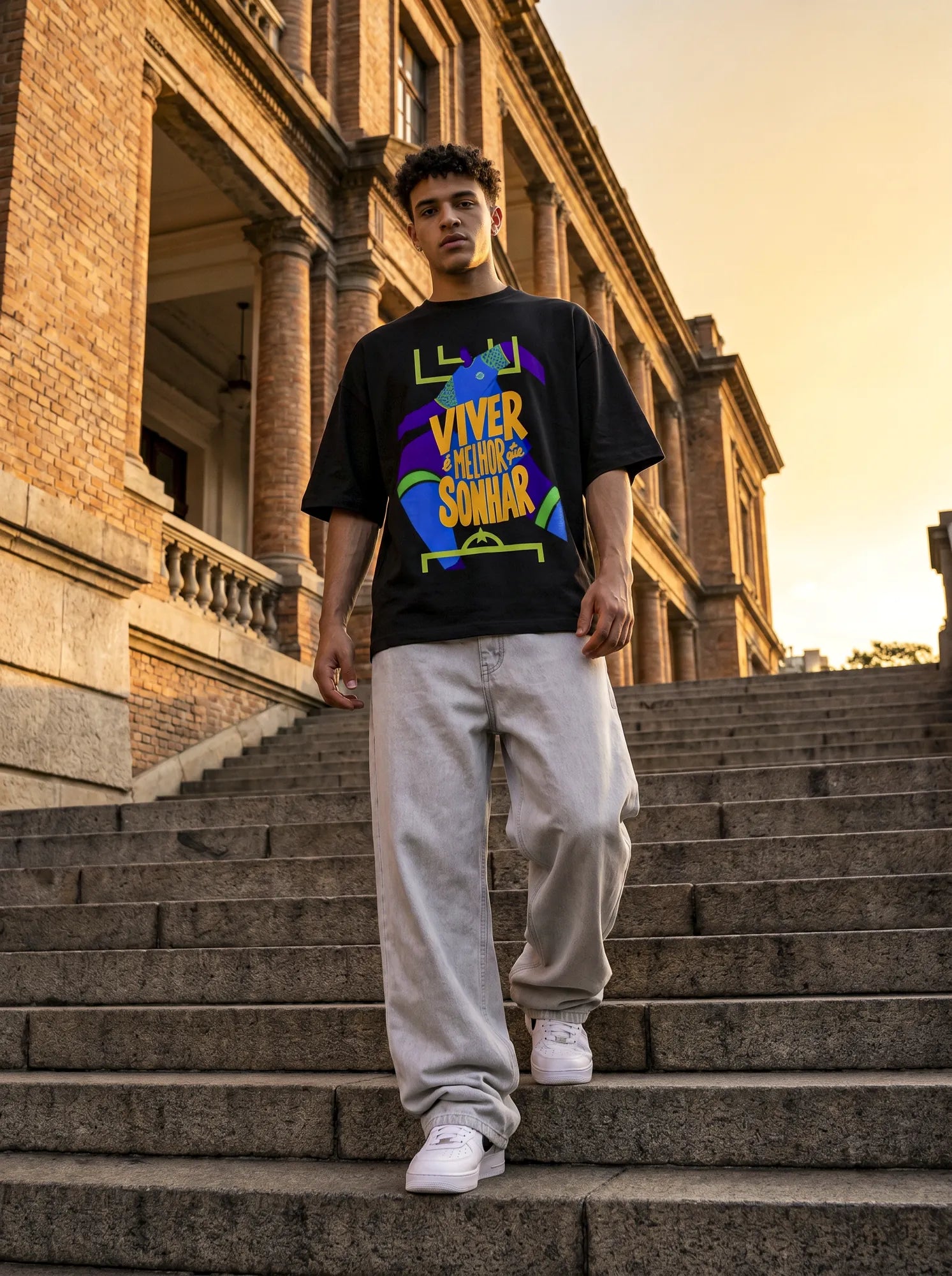 Camiseta Oversized Viver é melhor que sonhar Masculina Preto