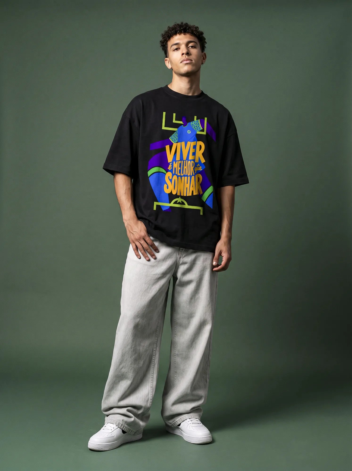 Camiseta Oversized Viver é melhor que sonhar Masculina Preto